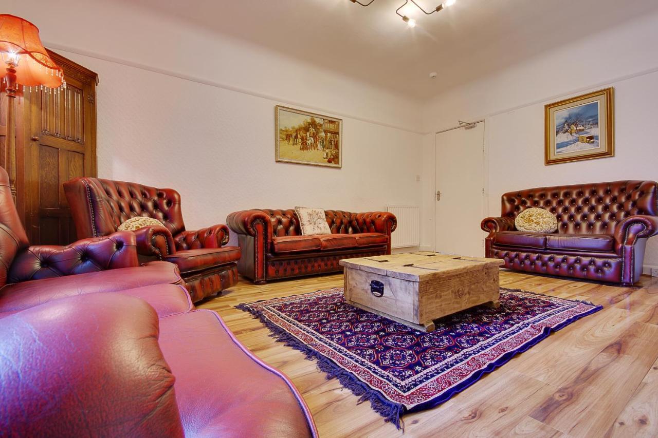 Cragside Villa With Hot Tub 본머스 외부 사진